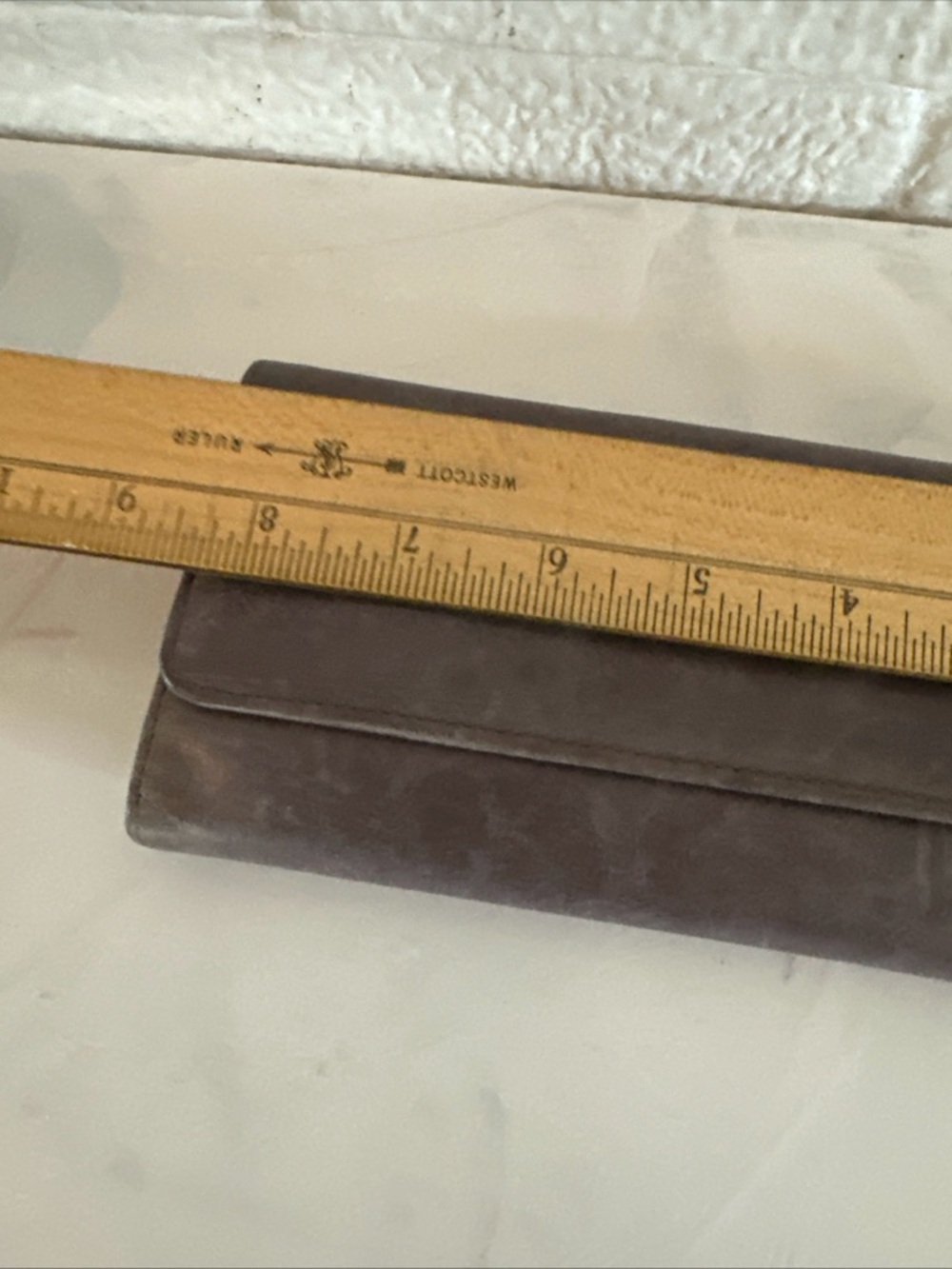 HOBO GRAY LEATHER TRI-FOLD Wallet - Picture 5 of 7